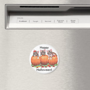 Kätzchen auf Kürbiskugeln für Halloween Button Magnet