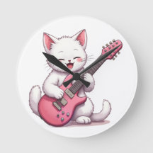 Kätzchen spielt Gitarre