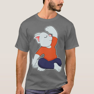 Katze bei Yoga in Cross-Baden T-Shirt