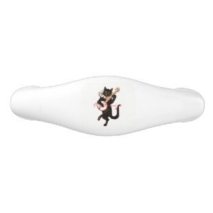 Katze, die Banjo Thunder_Cove spielt Keramik Schubladengriff