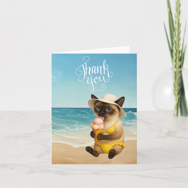 Katze ist am Strand Dankeskarte (Vorderseite)