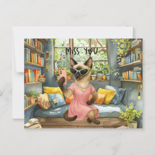 Katze ist selftig Miss Sie in ihrem Wohnzimmer Postkarte
