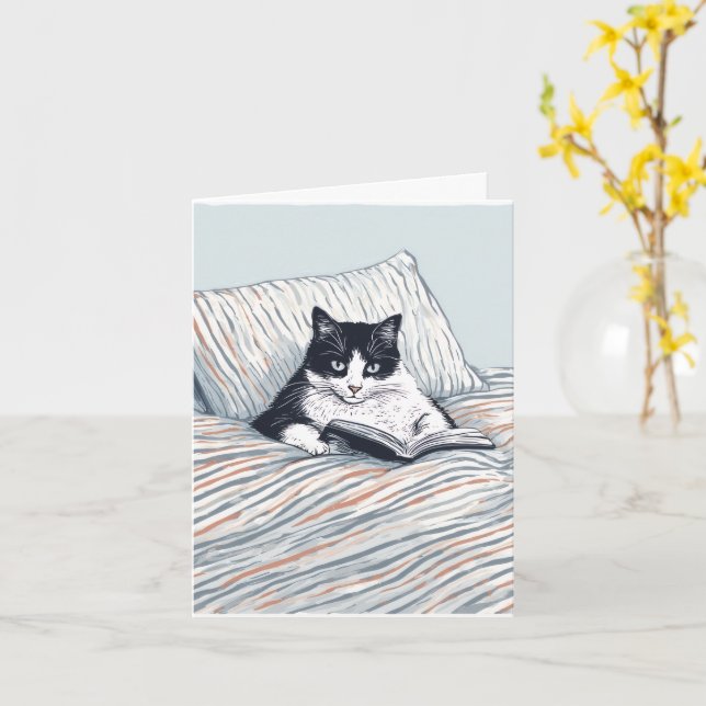 Katze lesend im Bett Karte (Gelbe Blume)