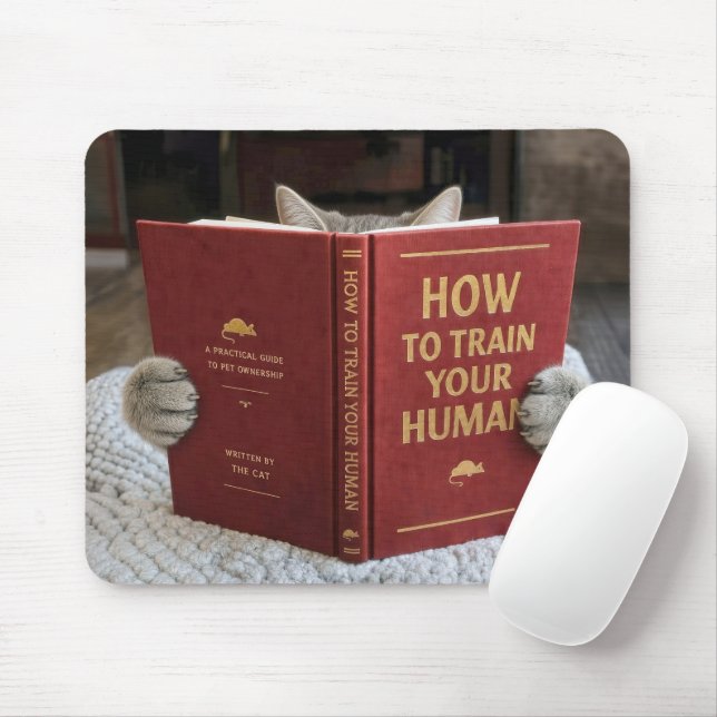 Katze liest ein Buch über das Training von Mensche Mousepad (Mit Mouse)