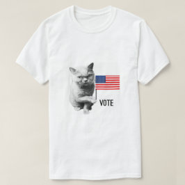 Katze mit amerikanischem Flag T - Shirt zur Abstim