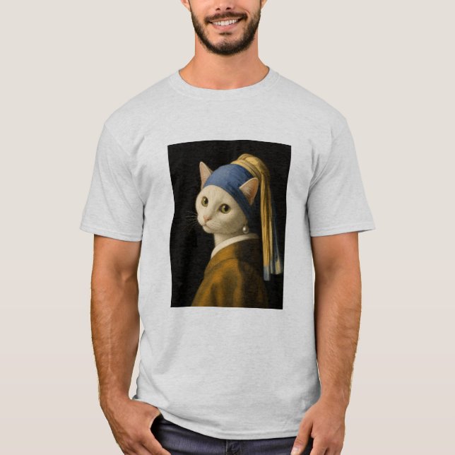 Katze mit einer Perle Ohrhänger T-Shirt (Vorderseite)