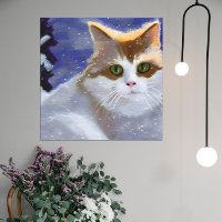 Katze mit grünen Augen an einem schneebedeckten Wi