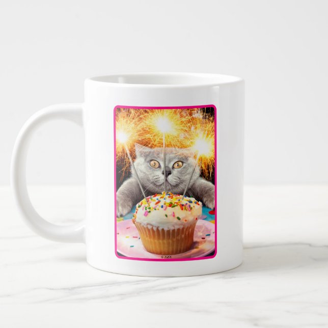 Katze mit Sparklerkuchen Jumbo-Tasse (Links)
