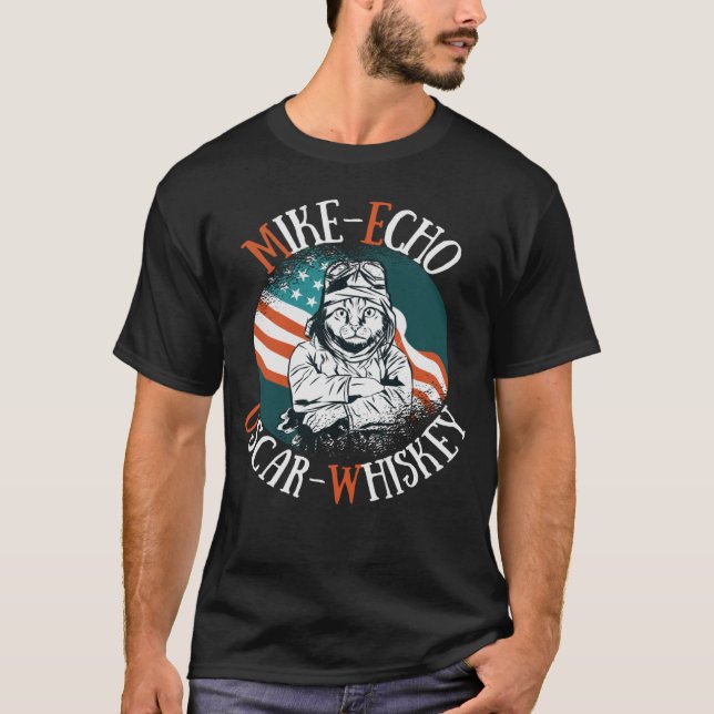 Katze Pilot Mike Echo Tango Whiskey MEOW Katzenmut T-Shirt (Vorderseite)