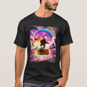 Katze reitet Wolf mit Pfannkuchen und Milchshake T-Shirt