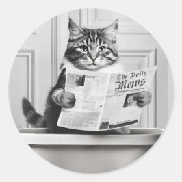 Katze sitzt auf der Toilette und liest eine Nachri Runder Aufkleber
