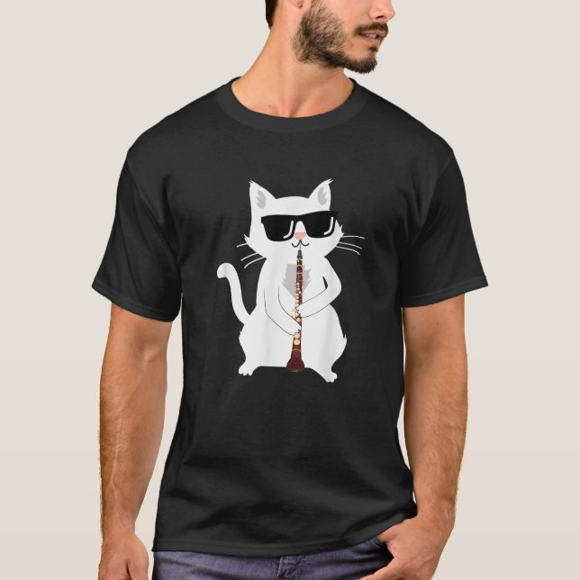Katze spielt Oboe  T-Shirt (Vorderseite)