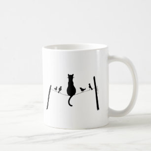 Katze unter der Tauben-Tasse Tasse