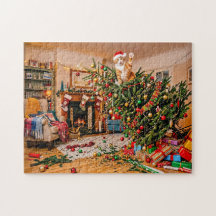Katze winkt vom Weihnachtsbaum