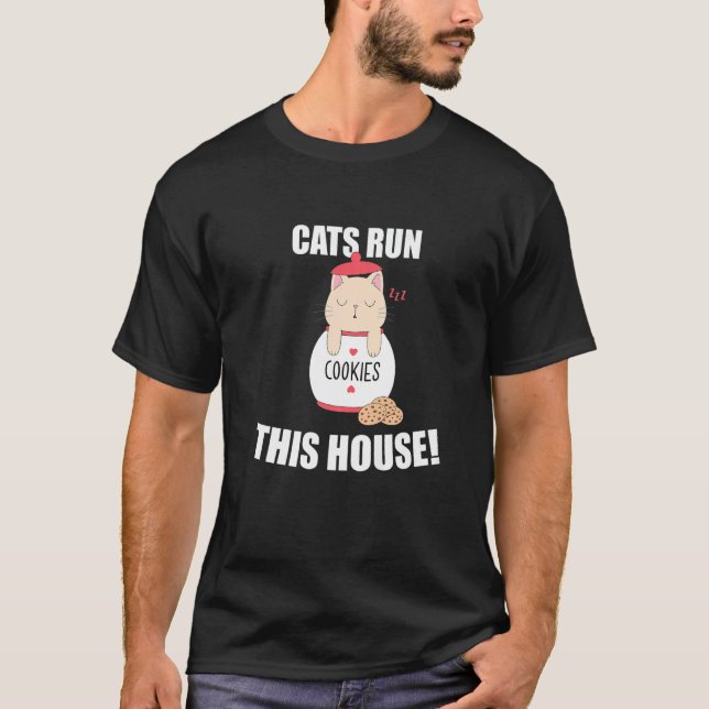 Katzen führen dieses Haus schlampig katzenförmige  T-Shirt (Vorderseite)