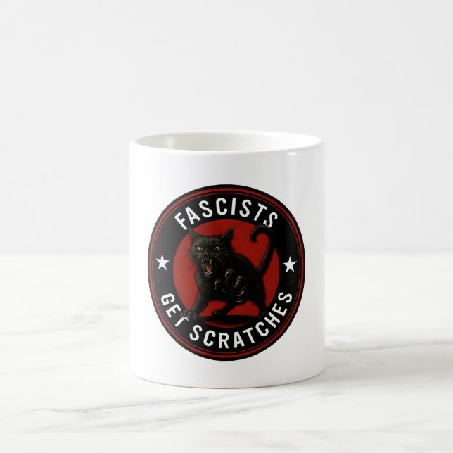 Katzen gegen Faschisten Kaffeetasse (Mittel)