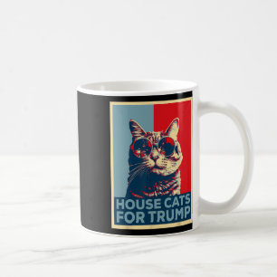 Katzen im Haus für Trump 2024 Kaffeetasse