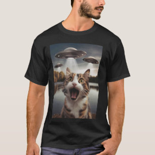 Katzen-Selfie mit Alien-UFO Lustige Katzen-Geschen T-Shirt