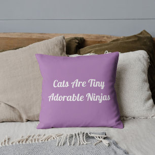 Katzen sind Adorable Ninjas Personalisiert Lavende Kissen