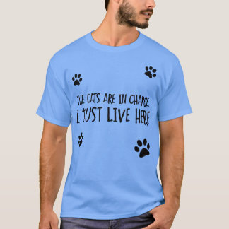 Katzen sind im Preis T-Shirt
