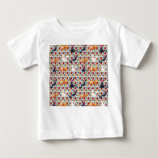 Katzen spielen frei lieblich baby t-shirt