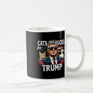 Katzen und Enten für Trump im Jahr 2024 - Trump-Sc Kaffeetasse