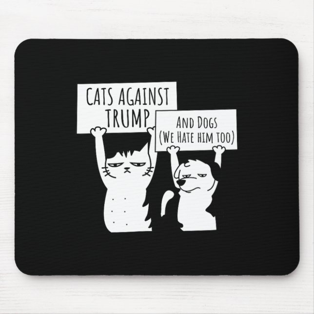 Katzen und Hunde gegen Trump Mousepad (Vorne)
