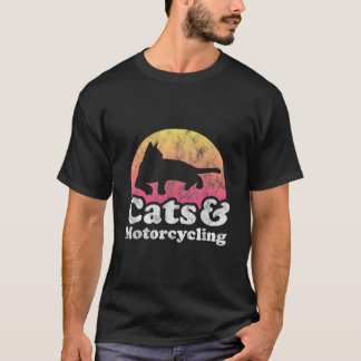 Katzen und Motorradfahrzeuge T-Shirt