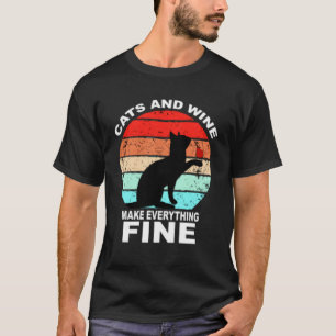 Katzen und Wein machen alles feine Cats Vino Wein T-Shirt