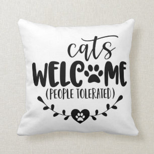 Katzen willkommen Menschen toleriert Kissen