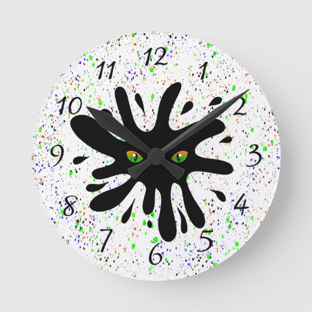 Katzenaugen mit Blick auf einen schwarzen Block Runde Wanduhr (Vorderseite)