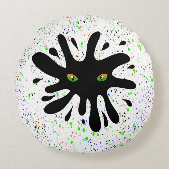 Katzenaugen mit Blick auf einen schwarzen Block Rundes Kissen (Vorderseite)