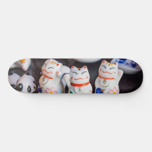Katzenfiguren werden skateboard