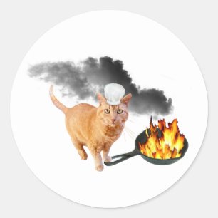 KatzenKoch mit flammendem Füllhornkleber Runder Aufkleber