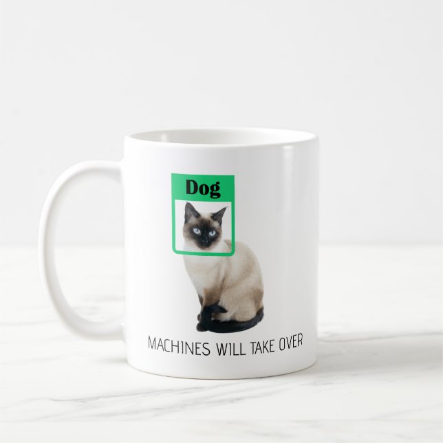 Katzenmaschinen übernehmen Hund Kaffeetasse (Links)