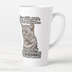 Katzenmeme für Katzenliebhaber und Kätzchenbesitze Milchtasse