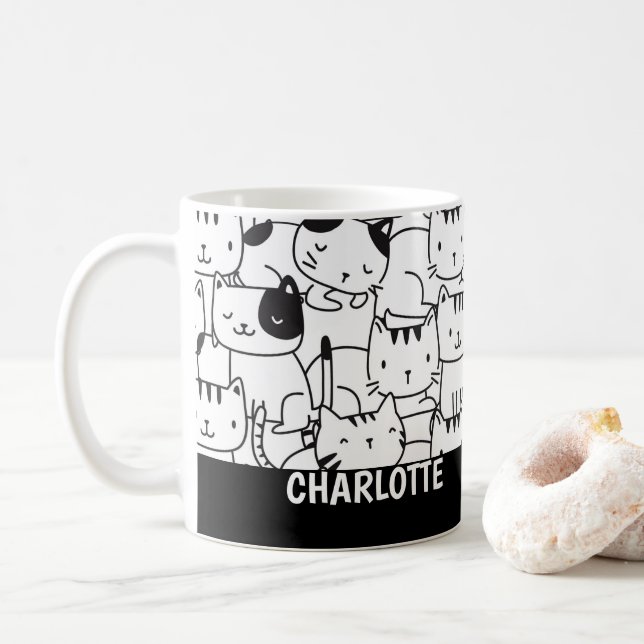 Katzenmuster Schwarz-Weiß Niedliche Personalisiert Kaffeetasse (Mit Donut)