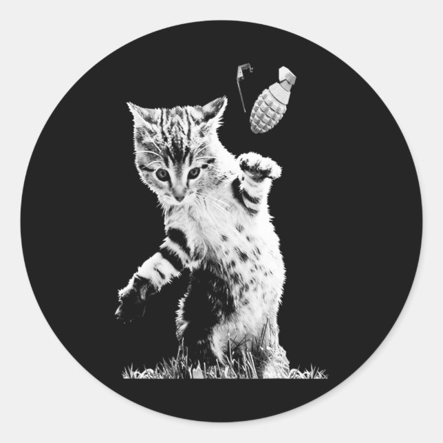 Katzensprung Grenade Funny Kitty Cat Grenade Szene Runder Aufkleber (Vorderseite)