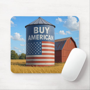 Kaufen Sie amerikanisches Sign auf einem Farm Silo Mousepad