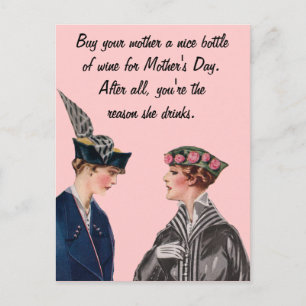 Kaufen Sie Ihrer Mutter eine Flasche Wein Postkarte