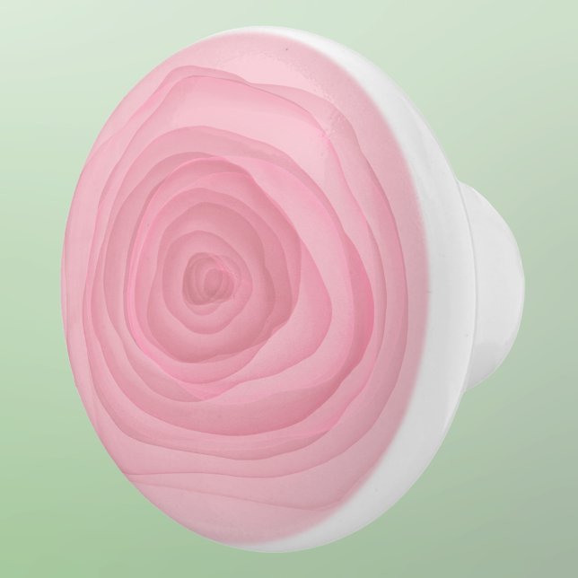Kaum rosafarbene, farbige Rose in subtilen Rosa Keramikknauf (Von Creator hochgeladen)