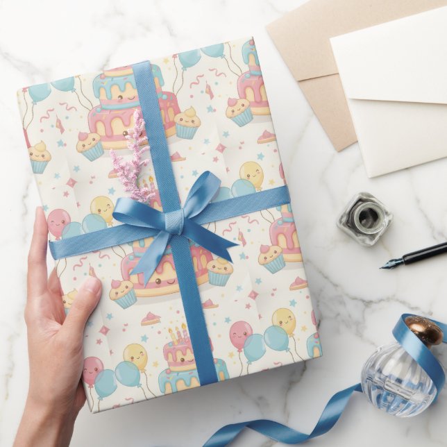 Kawaii Birthday - Cute Cake and Cupcakes Geschenkpapier (Schenken)