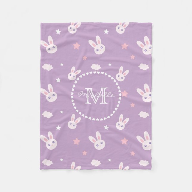 Kawaii Bunny Rabbit Pastel Lila Muster Monogram Fleecedecke (Vorderseite)
