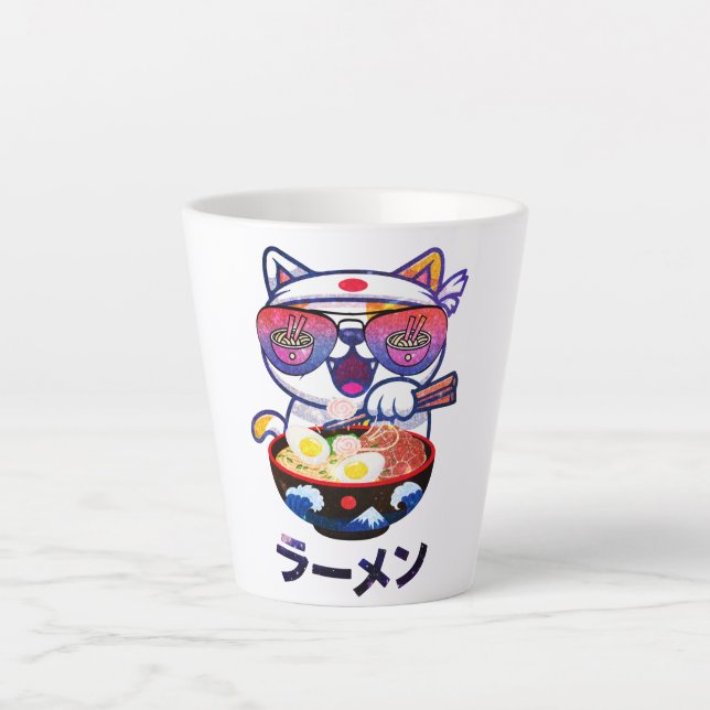 Kawaii Cat Eating Ramen Noodles Milchtasse (Vorderseite)