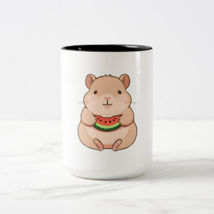 Kawaii Chibi Capybara beim Essen einer Wassermelon Zweifarbige Tasse