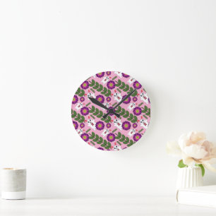 Kawaii Frühlingshase: Lebendiges lila florales Max Runde Wanduhr