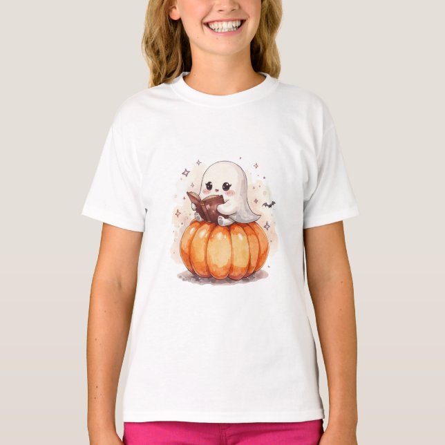 Kawaii Ghost Reading on Pumpkin - Niedliches Hallo T-Shirt (Vorderseite)