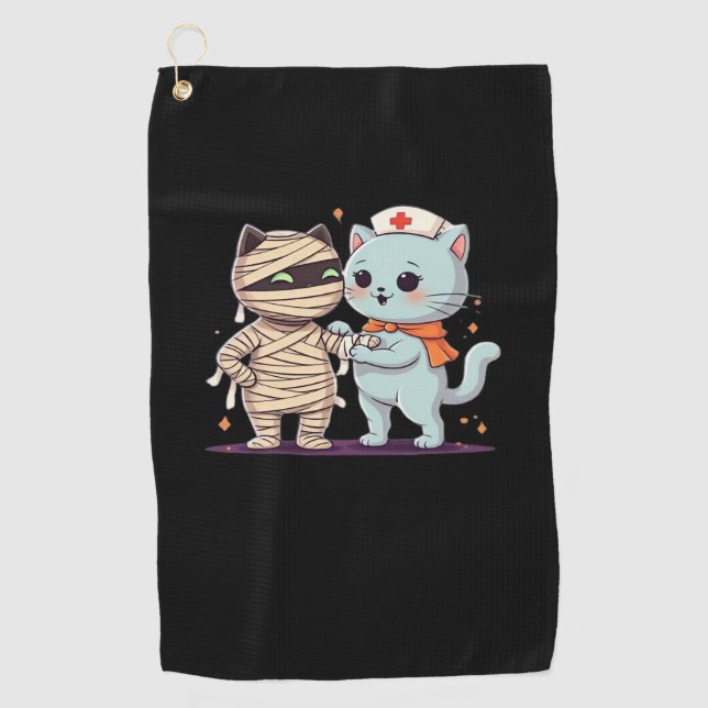 Kawaii Halloween Pals Mummy & Nurse cat Oversified Golfhandtuch (Vorderseite)
