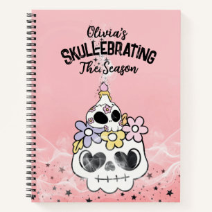Kawaii inspiriertes florales Totenkopf-Halloween-N Notizbuch
