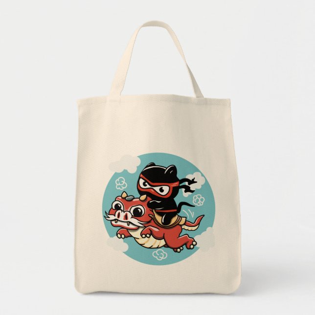 Kawaii Ninja Cat Riding a Red Dragon Tragetasche (Vorne)
